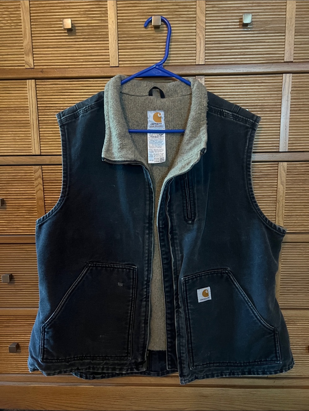 CARHARTT SHERPA LINED MOCK NECK VEST